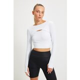 Trendyol White Cut Out Detailed Crop Sport Blouse Cene
