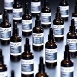 REVOX B77 Skintreats Biotic Resurfacing Activator gladilni eksfoliacijski serum za osvetlitev kože 30 ml | Shoptok.si