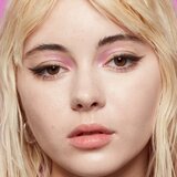NYX Professional Makeup Bare With Me Blur Tint vlažilni tekoči puder odtenek 02 Fair 30 ml | Shoptok.si