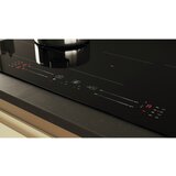 Whirlpool Indukcijska plošča WF S1577 CPNE, drsni nadzor, 77 cm, Clean Protect | Shoptok.si