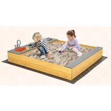  Drveni sandbox s kuhinjskim dodacima i ugrađenom klupom i podnom oblogom | shoptok.hr