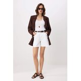 TRENDYOLMILLA ženski šorts Twoss26Sr00131, bela | Eponuda.com