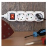 Podaljšek 3 m / 4 vtičnice / s stikalom / beli / PVC / 1,5 mm2 | Shoptok.si