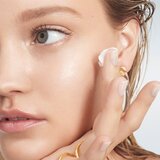 Bobbi Brown Vitamin Enriched Eye Base hidratantna krema za područje oko očiju s vitaminom B3, B5, B6 i B12 15 ml Cijene