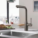 Grohe izvlečna kuhinjska armatura enoročna Essence 30270000 | Shoptok.si