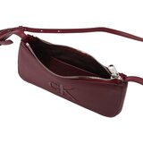 Calvin Klein Torba za čez ramo vinsko rdeča | Shoptok.si