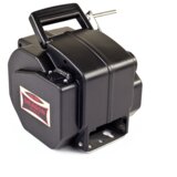 Dragon Prijenosno ručno i električno vitlo DWP 3500, 12V, 1.588kg sa sajlom, žičnim daljinskim, prihvatom i kabelom za akumulator | shoptok.hr