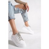 Capone Outfitters Sneakers - White - Flat Cene