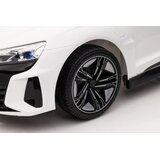  Licenciran avto na akumulator Audi E-Tron GT 4 x 4 - bel | Shoptok.si