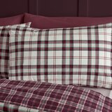 Catherine Lansfield Bordo rdeča podaljšana posteljnina za zakonsko posteljo 230x220 cm Kelso Check – | Shoptok.si