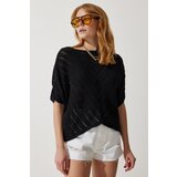  Women's Black Openwork Bat Knitwear Blouse Cene