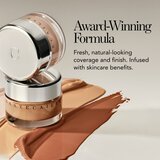 Chantecaille Future Skin Gel Foundation hidratantni puder s posvjetljujućim učinkom Shea 30 g | shoptok.hr