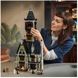 Lego ICONS™ 10273 Hiša strahov v zabaviščnem parku | Shoptok.si