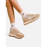 Resti Women's sporty sneakers on a thicker sole Aloqa | ePonuda.com