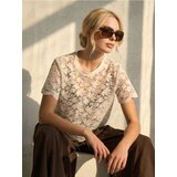 Sinsay Čipkasta bluza s kratkim rukavima | shoptok.hr
