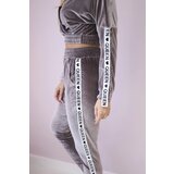 Kesi Velour set with grey Queen lettering | shoptok.hr