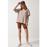 Happiness İstanbul women's biscuit crew neck striped oversize knitted t-shirt Cene