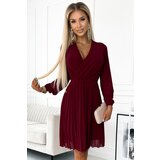 Numoco pleated dress with long sleeves and neckline | ePonuda.com