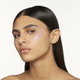 Gucci Beauty Glow highlighter nijansa 06 Arctic pink 10 g | shoptok.hr