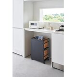 YAMAZAKI Crni metalni regal na kotačima 42x60 cm Tower – | shoptok.hr