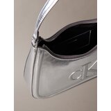 Calvin Klein Torba za čez ramo srebrna | Shoptok.si