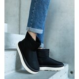  Black warm platform snow boots from Cores | shoptok.hr