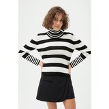 Lafaba Women's Black Turtleneck Striped Knitwear Sweater Cene'.'
