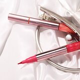 Catrice Brides & Besties dolgoobstojni sijaj za ustnice odtenek C01 Apricot Promise 4.9 ml | Shoptok.si