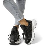 Resti Women's sporty sneakers on a thicker sole Loness | ePonuda.com