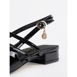 GOODIN Black patent pumps with gold accessories | Eponuda.ba