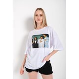 K&H TWENTY-ONE Women's White Muslim Gurses Printed T-Shirt | ePonuda.com