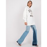 Fashion Hunters White sweatshirt with an oversized print | shoptok.hr