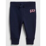 GAP Tepláky Logo Cene