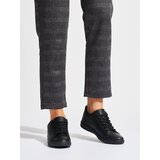 Shelvt Comfortable black trainers | Shoptok.si