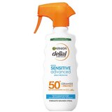 Garnier Ambre Solaire Sprej za zaštitu od sunca Sensitive Protect SPF 50+, 270ml