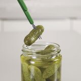 Joseph Joseph Žlica in vilica za olive 2v1 ScoopPick | Shoptok.si