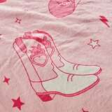 Sassy B Rožnato pregrinjalo iz mikropliša 200x240 cm Cowgirl Boot – | Shoptok.si