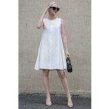 Madmext White Zero Sleeve Loose Linen Dress cene