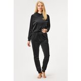Hunkemöller Žametna športna jopica Waverly s kapuco | Shoptok.si