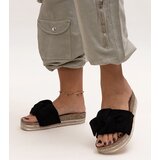 Gemre Black flip-flops on a chunky sole Peletra | Shoptok.si