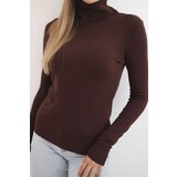 Kesi Włoski Women's viscose sweater with a turtleneck and long sleeves brown | Shoptok.si