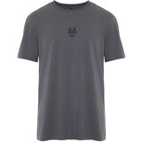 Trendyol Anthracite Men's Regular Cut Wolf Embroidered 100% Cotton T-Shirt Cene