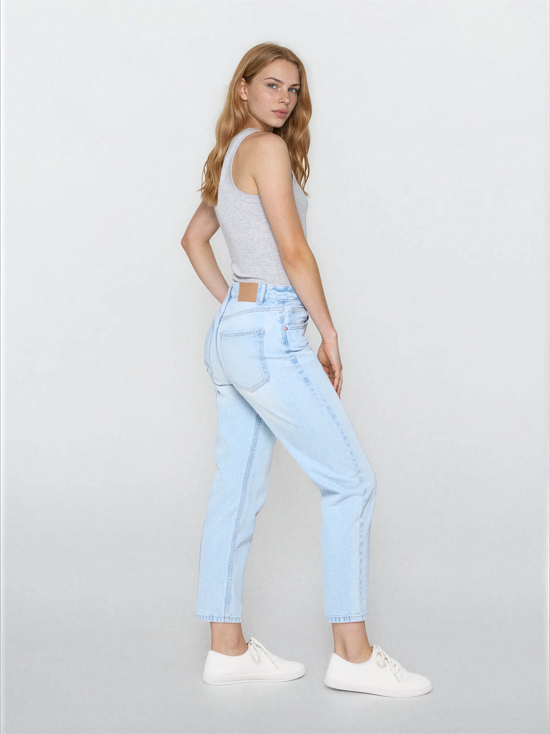 Sinsay Klasični mom fit traperice | shoptok.hr