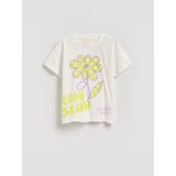 Reserved Pamučna majica s printom - krem | shoptok.hr