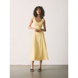 Reserved Midi haljina od pamuka - svjetložuto | shoptok.hr