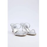 Trendyol Shoes Ženske sandale Takss25To00010, Srebrne | Eponuda.com