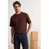 Trendyol Muška majica Tedss25Ts00005, Braon u