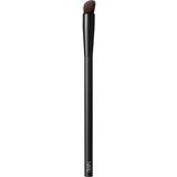 Nars High Pigment Eyeshadow Brush kosi kist za sjenilo za oči #24 1 kom | shoptok.hr