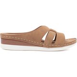 Shelvt Comfortable low-heeled wedge flip-flops beige | Shoptok.si