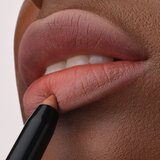 Catrice Blur-Real črtalo za ustnice odtenek 060 Curved 0.8 g | Shoptok.si